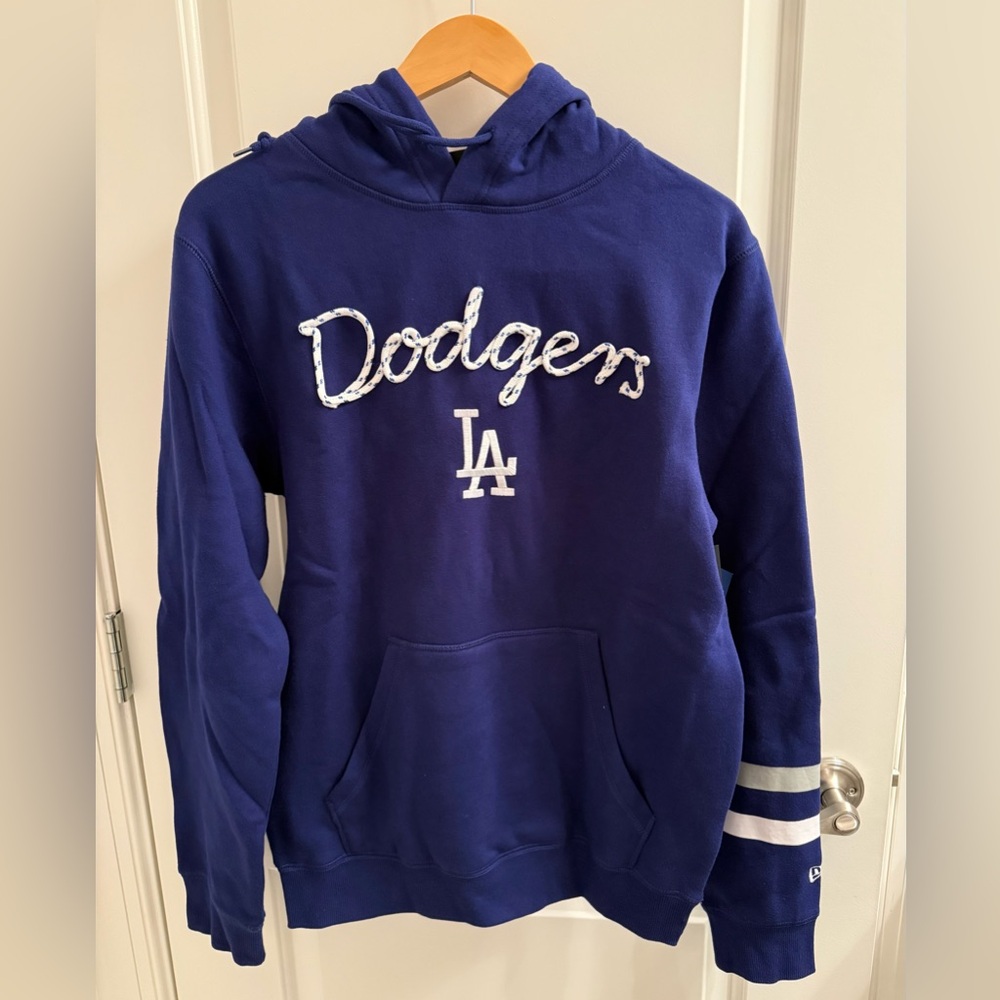 NWT LOS ANGELES DODGERS BLUE MEN'S LACE NAME HOODED SWEATSHIRT, Size S